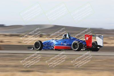 media/Nov-17-2024-CalClub SCCA (Sun) [[5252d9c58e]]/Group 3/Qual (Star Mazda Entrance)/